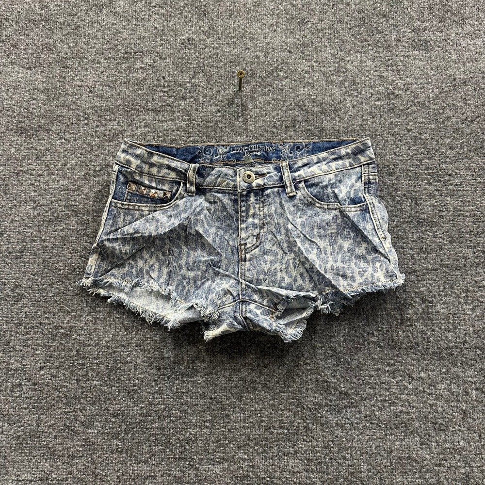 Love Culture Denim Shorts Womens Size L Blue Leopard Print Studded Cutoff